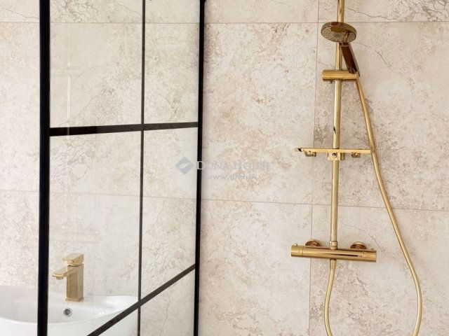 Eladó családi ház, Harkányban 49.9 M Ft, 2 szobás