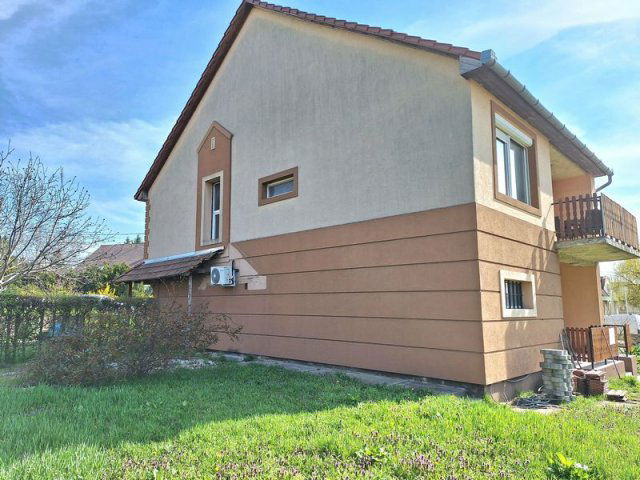 Eladó családi ház, Érden 92 M Ft, 4 szobás