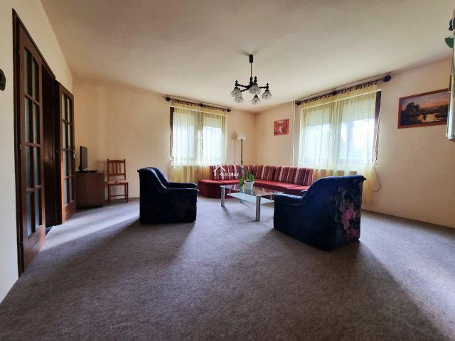 Eladó családi ház, Kimlén 69.9 M Ft, 4 szobás