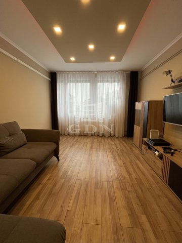 Eladó panellakás, Balatonalmádiban 61 M Ft, 2 szobás