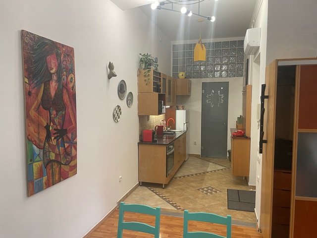 Kiadó téglalakás, albérlet, IX. kerületben, Erkel utcában