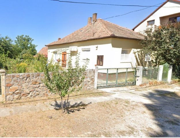 Kiadó családi ház, albérlet, Pákozdon 260 E Ft / hó