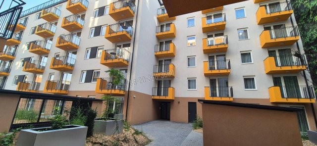 Eladó téglalakás, Budapesten, VIII. kerületben 85.8 M Ft