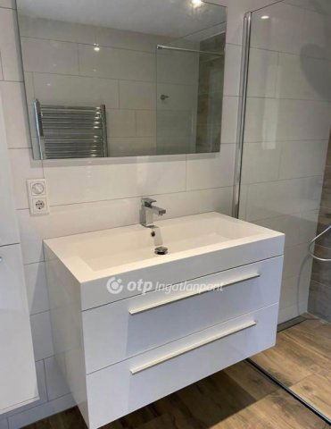 Eladó családi ház, Dákán 69.125 M Ft, 5 szobás