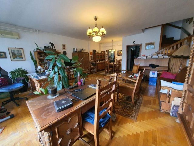 Eladó sorház, Budapesten, II. kerületben 260 M Ft, 4+2 szobás