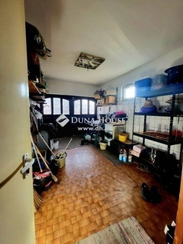 Eladó családi ház, Balástyán 84.5 M Ft, 6 szobás