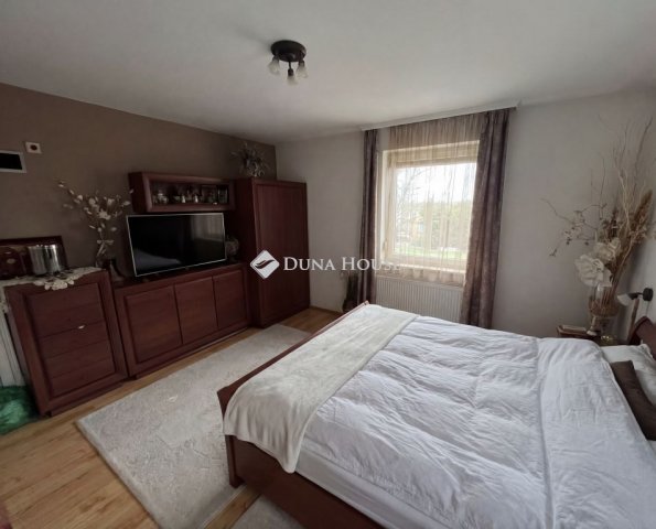 Eladó családi ház, Kecskeméten 167 M Ft, 3 szobás