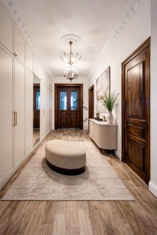 Eladó téglalakás, Budapesten, II. kerületben, Lövőház utcában