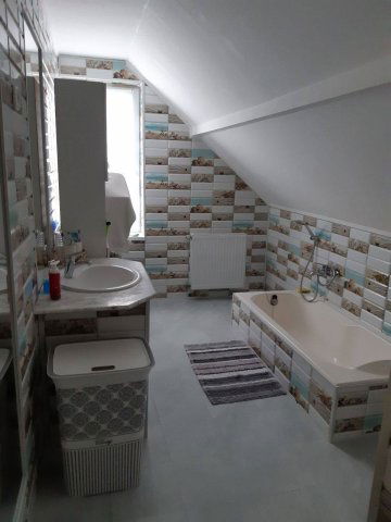 Eladó családi ház, Nyírpazonyon 83 M Ft, 6 szobás