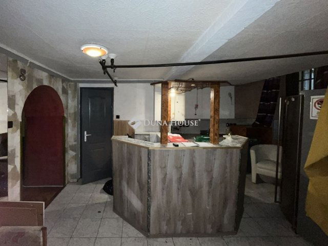 Eladó téglalakás, Budapesten, VI. kerületben, Teréz körúton