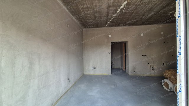 Eladó téglalakás, Győrött 47.99 M Ft, 1 szobás