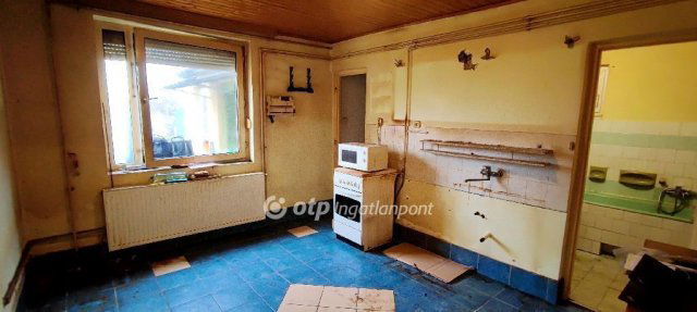 Eladó családi ház, Abdaon 50 M Ft, 2+1 szobás