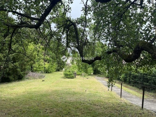 Eladó telek, Budapesten, III. kerületben 265 M Ft