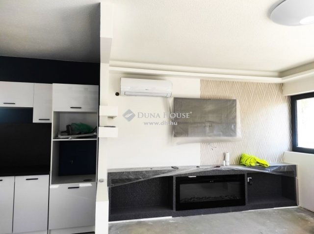 Eladó családi ház, Mogyoródon 170 M Ft, 5 szobás