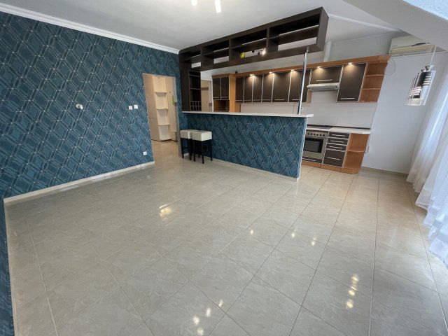 Eladó téglalakás, Nyíregyházán 49.9 M Ft, 3 szobás