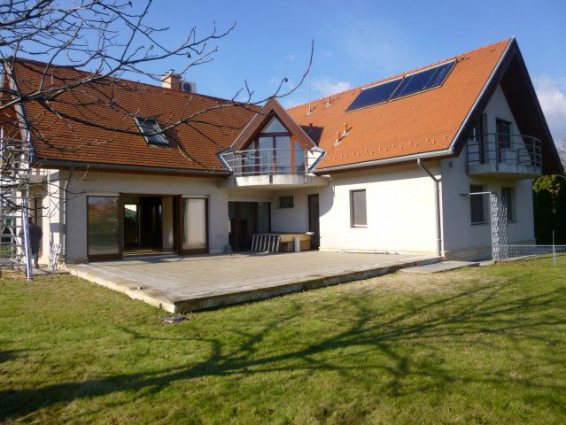 Kiadó ikerház, albérlet, XXII. kerületben, Tábla utcában