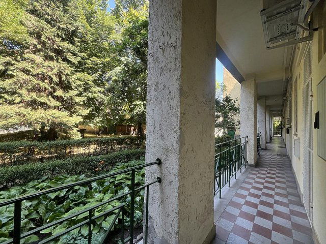 Eladó téglalakás, Budapesten, III. kerületben 49 M Ft, 1 szobás
