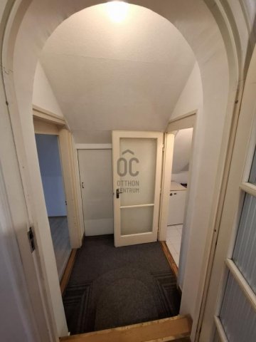 Eladó téglalakás, Üllőn 74.5 M Ft, 3 szobás