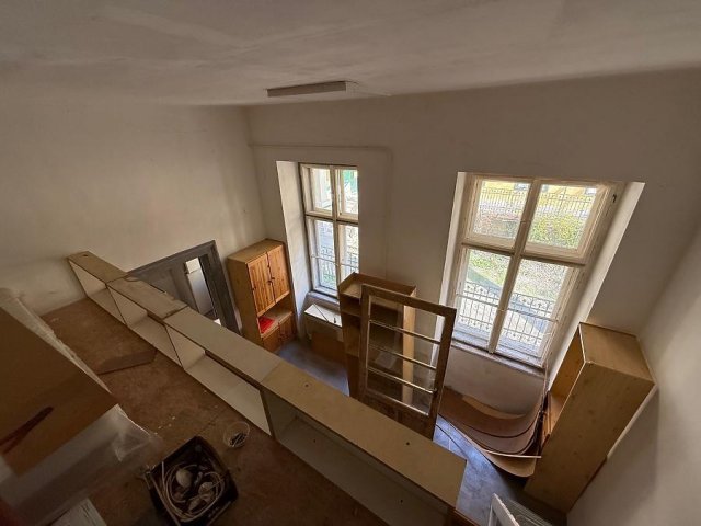 Eladó téglalakás, VIII. kerületben, Leonardo da Vinci utcában