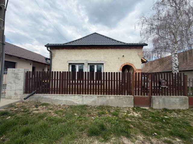 Eladó családi ház, Kocson 44.9 M Ft, 3 szobás