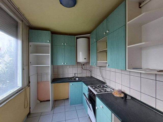 Eladó téglalakás, Bátonyterenyén 8.9 M Ft, 2 szobás