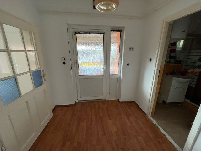 Eladó családi ház, Nyíregyházán 35 M Ft, 2 szobás