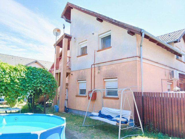 Eladó téglalakás, Szigetszentmiklóson 61.8 M Ft, 4 szobás