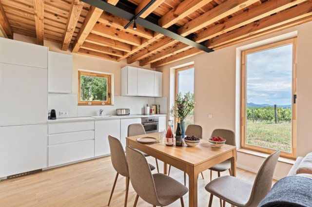 Eladó családi ház, Lesencefaluban 129.9 M Ft, 2 szobás