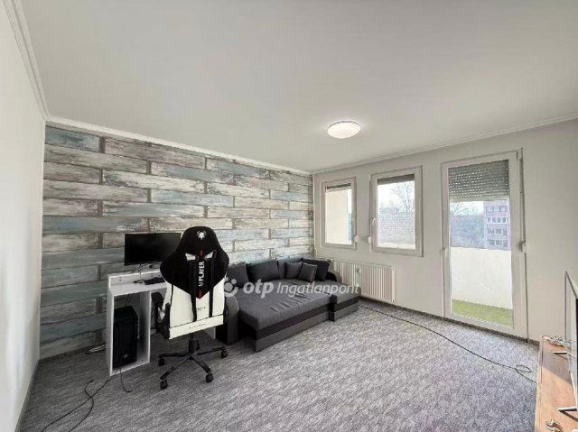 Eladó panellakás, Budapesten, XX. kerületben 78 M Ft, 3 szobás