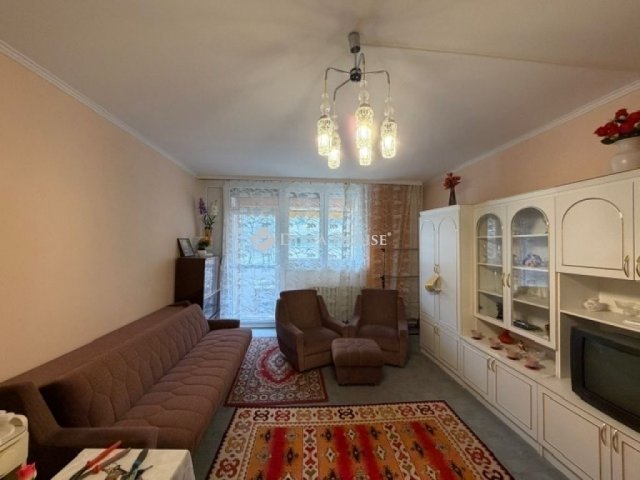 Eladó panellakás, Kecskeméten 53 M Ft, 2 szobás