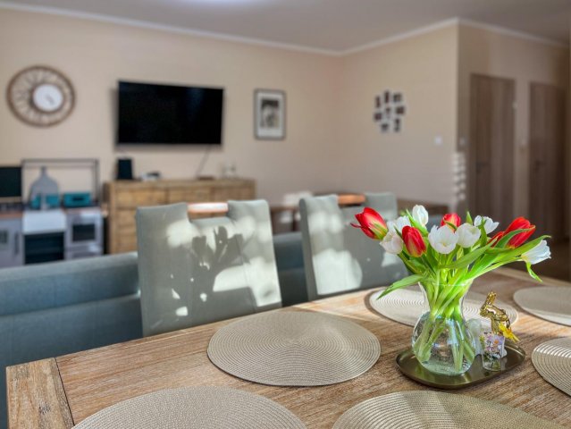 Eladó ikerház, Tatán 98 M Ft, 4 szobás / költözzbe.hu