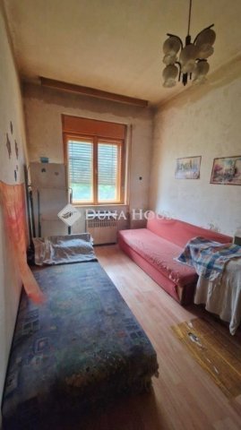 Eladó családi ház, Monoron 51.9 M Ft, 6 szobás