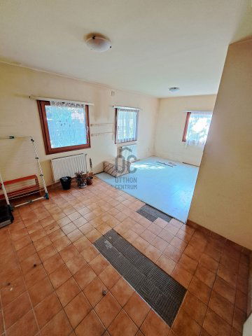 Eladó családi ház, Budapesten, X. kerületben 110 M Ft, 7 szobás