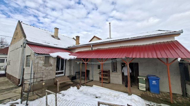 Eladó családi ház, Dombóváron, Táncsics Mihály utcában