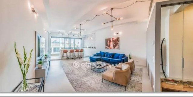 Eladó téglalakás, Budapesten, V. kerületben 647 M Ft, 6+1 szobás