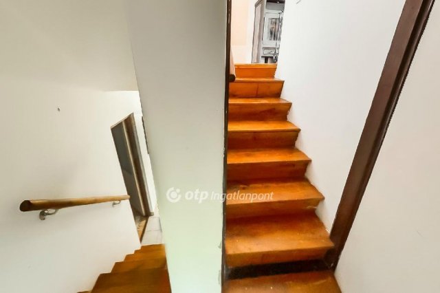 Eladó családi ház, Bükkszéken 52.9 M Ft, 5 szobás