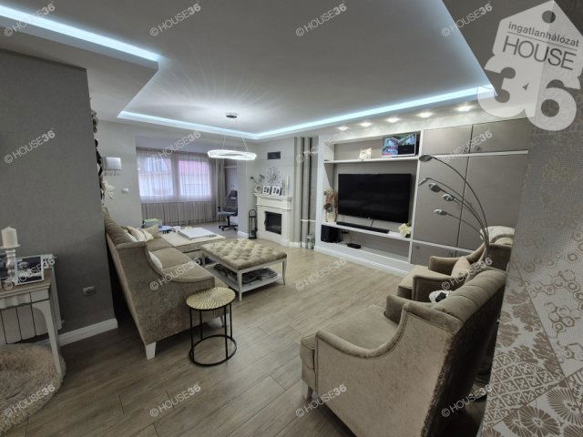 Eladó családi ház, Kecskeméten 199.9 M Ft, 4 szobás