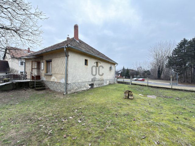 Eladó családi ház, Győrött 80 M Ft, 3 szobás