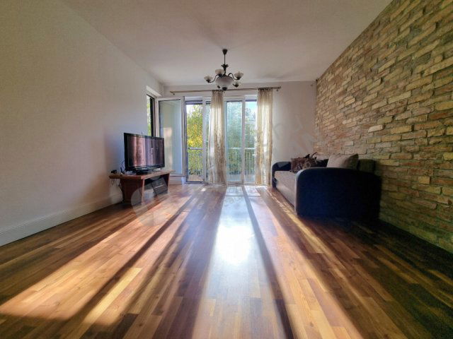 Kiadó téglalakás, albérlet, III. kerületben, Kocsis Sándor úton