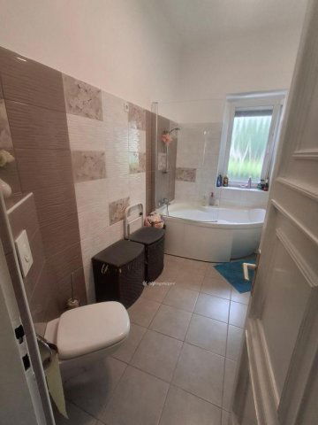 Eladó ikerház, Budapesten, III. kerületben 114.5 M Ft, 3+1 szobás