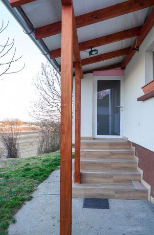 Eladó családi ház, Tárnokon 48.5 M Ft, 3 szobás