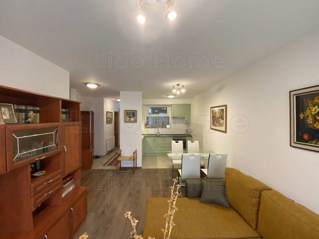 Eladó téglalakás, Siófokon 89.9 M Ft, 3 szobás