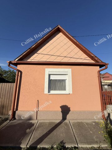 Eladó családi ház, Zagyvarékason 20.9 M Ft, 2 szobás