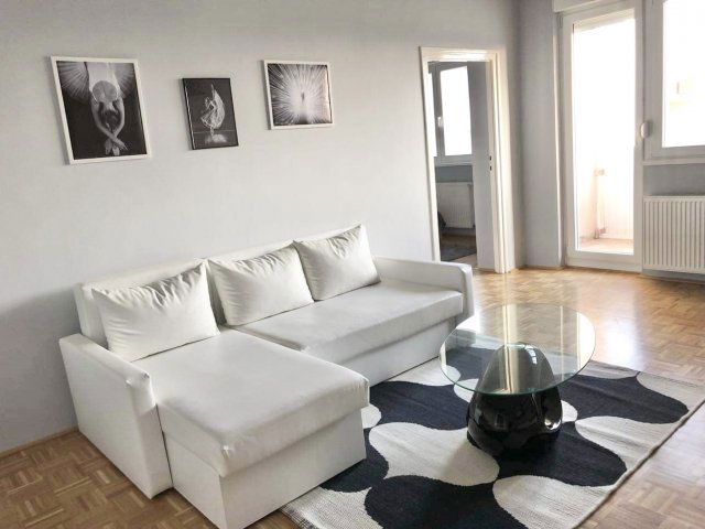 Eladó téglalakás, Pécsett 52.4 M Ft, 2 szobás