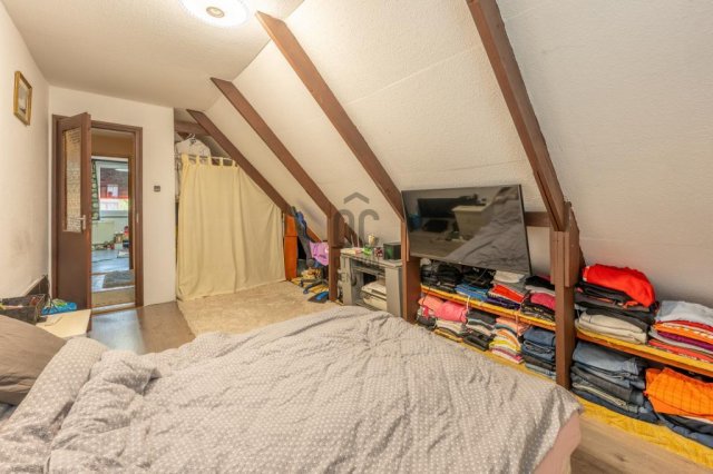 Eladó családi ház, Halásztelken 145 M Ft, 6 szobás