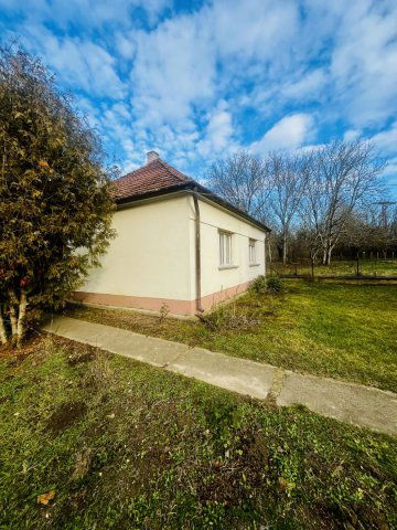 Eladó családi ház, Gyarmaton 34 M Ft, 3 szobás