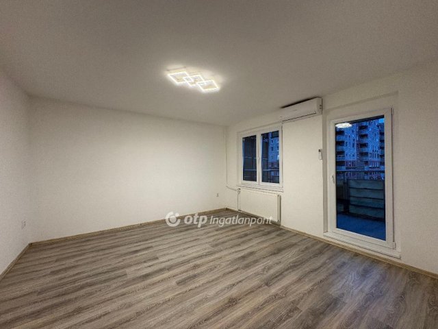 Eladó panellakás, Budapesten, IV. kerületben 93 M Ft, 2+1 szobás