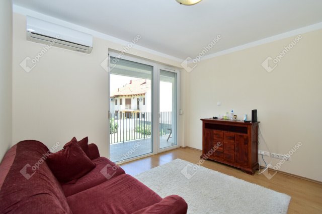 Kiadó téglalakás, albérlet, Szegeden 230 E Ft / hó, 3 szobás