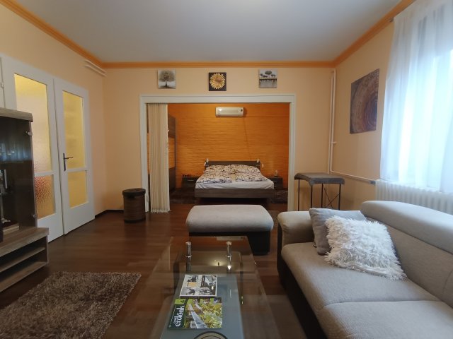 Kiadó panellakás, albérlet, Miskolcon 200 E Ft / hó, 2+1 szobás