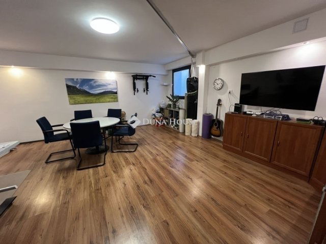 Eladó sorház, Pécsett 149.99 M Ft, 5 szobás